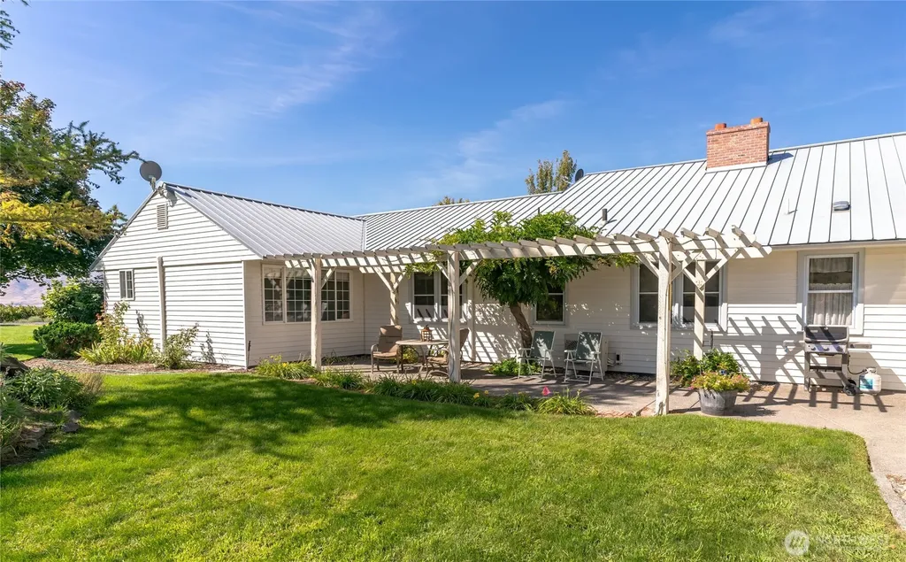 24635 Highway 243 S Mattawa WA 99349