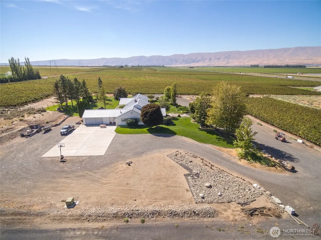 24635 Highway 243 S Mattawa WA 99349