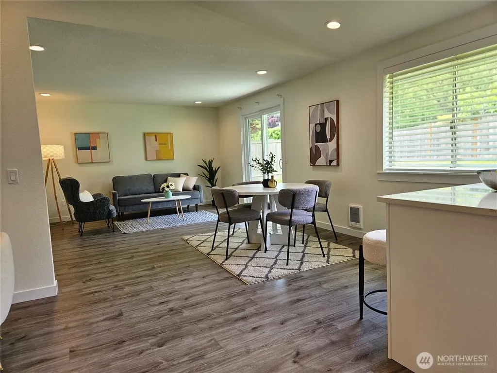 16706 6th Avenue SE Bothell WA 98012