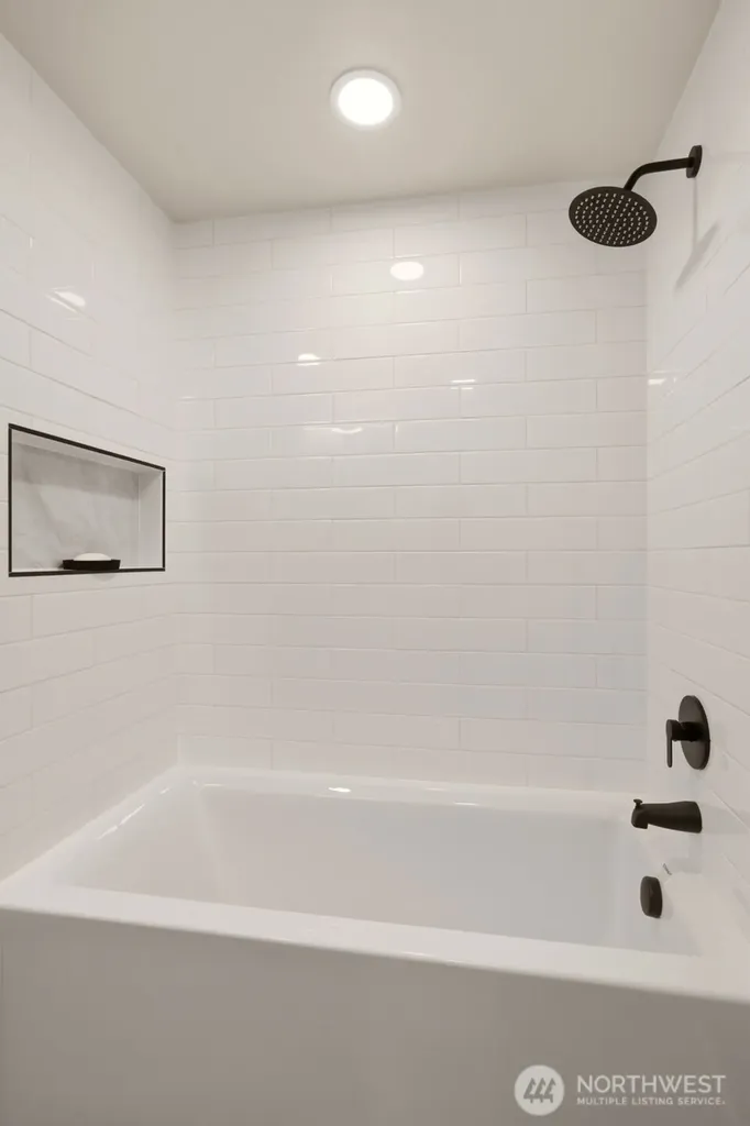 502 23rd Avenue Milton WA 98354