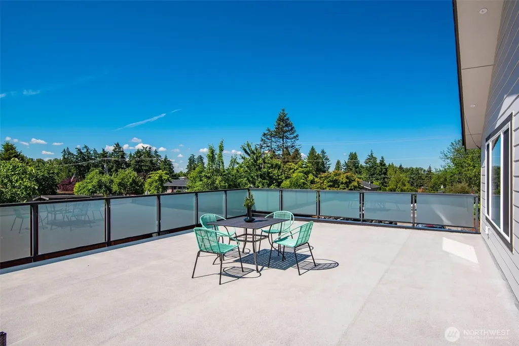 502 23rd Avenue Milton WA 98354