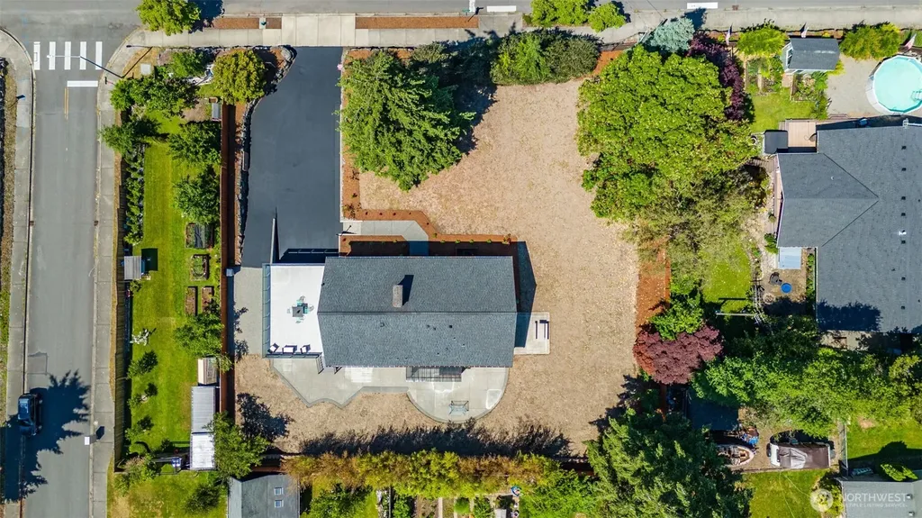 502 23rd Avenue Milton WA 98354