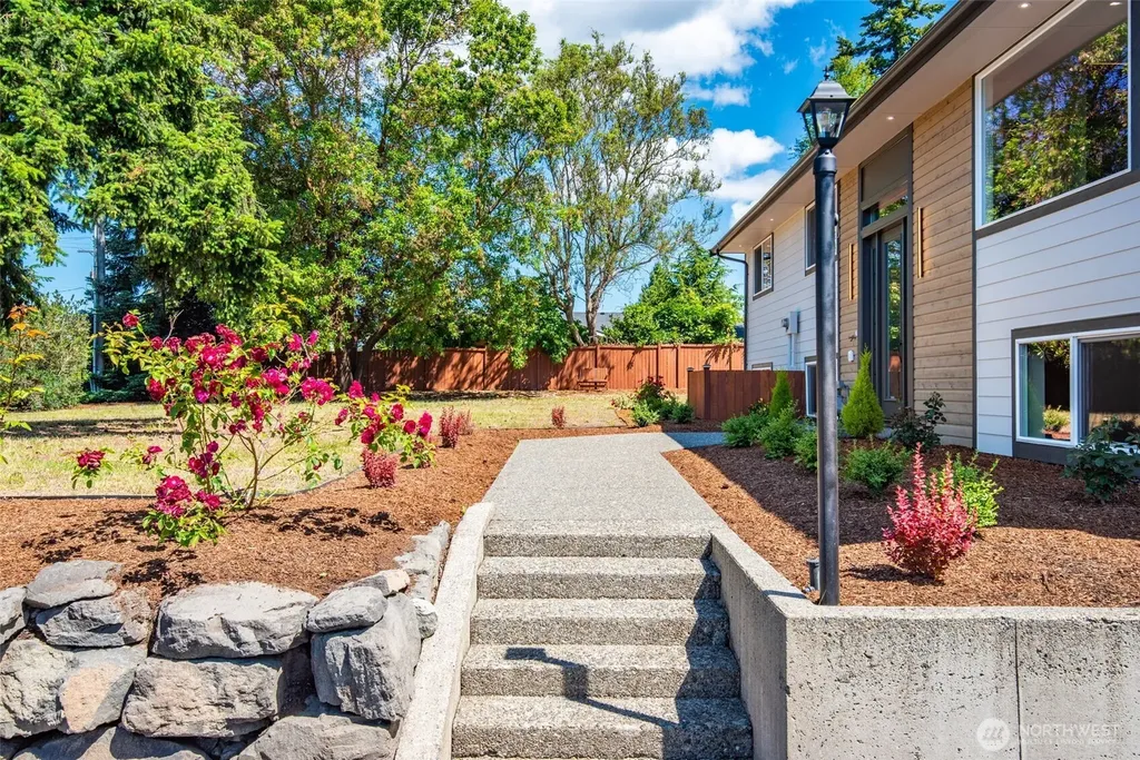 502 23rd Avenue Milton WA 98354