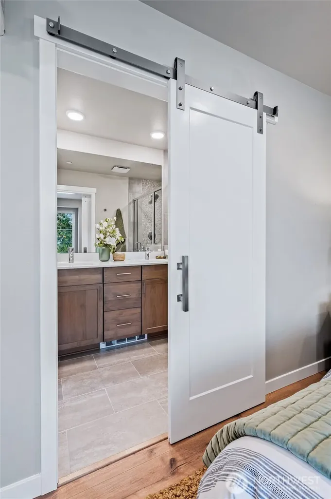 14424 Madison Way Lynnwood WA 98087