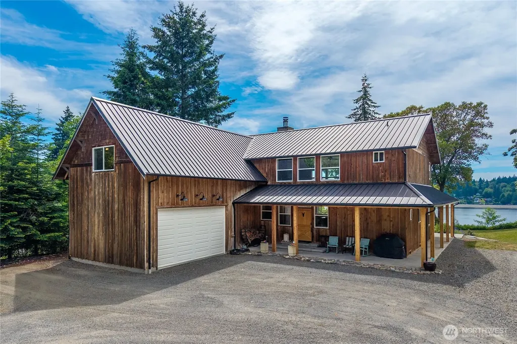 458 E Stretch Island Road S Grapeview WA 98546