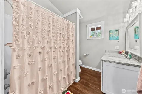 458 E Stretch Island Road S Grapeview WA 98546