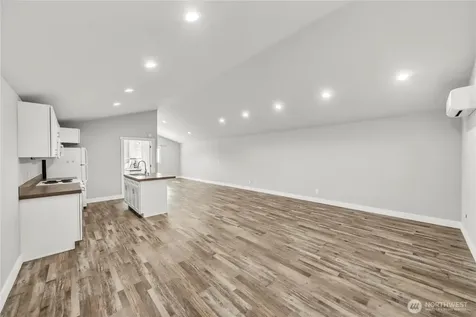 458 E Stretch Island Road S Grapeview WA 98546