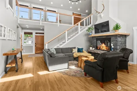 458 E Stretch Island Road S Grapeview WA 98546