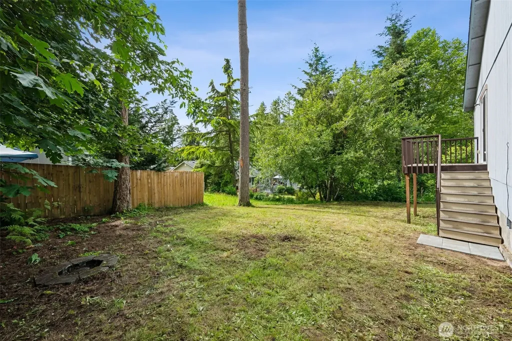 21715 N Clear Lake Boulevard SE Yelm WA 98597