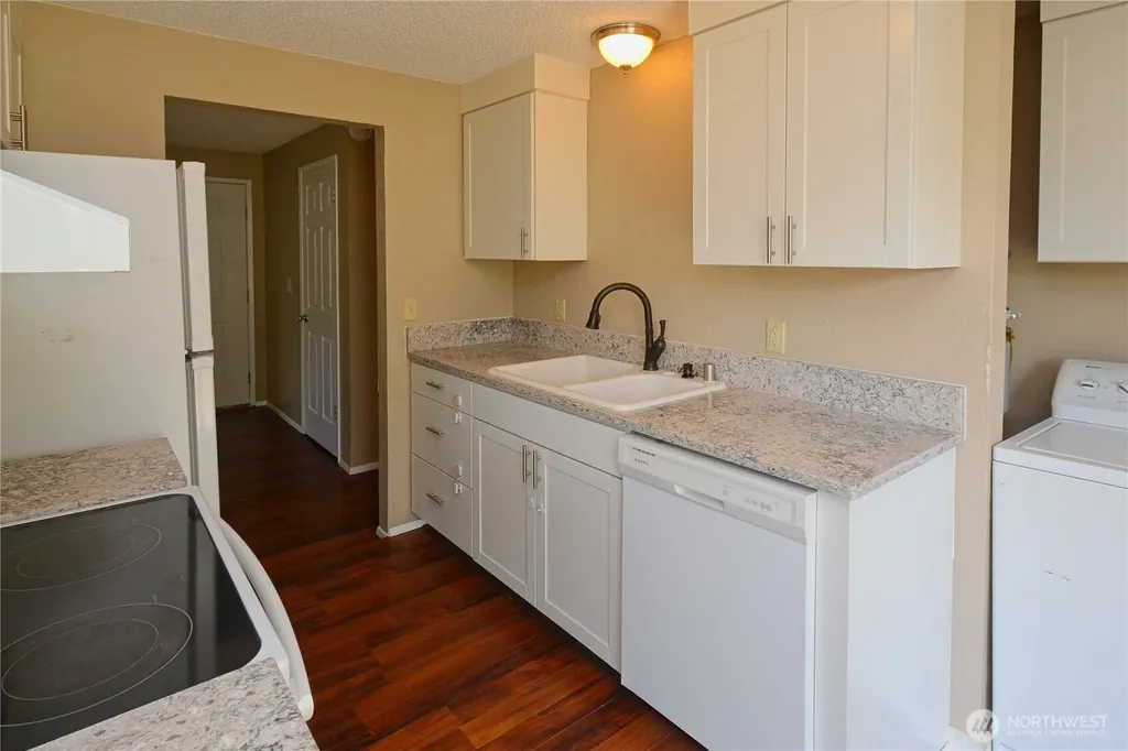 11410 Prairie Court SE Olympia WA 98513
