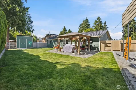 28504 23rd Avenue S Federal Way WA 98003