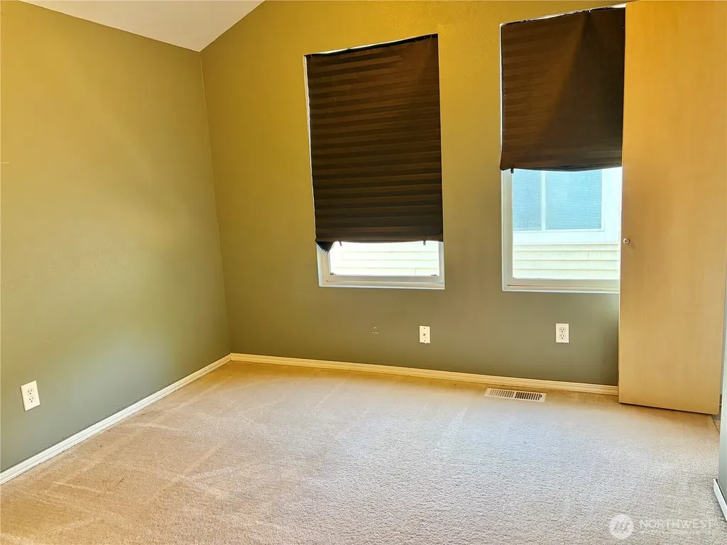 1604 NW Seasons Lane Silverdale WA 98383