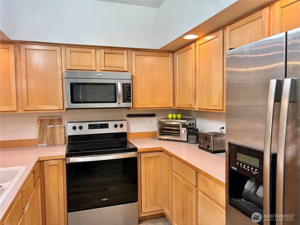1604 NW Seasons Lane Silverdale WA 98383