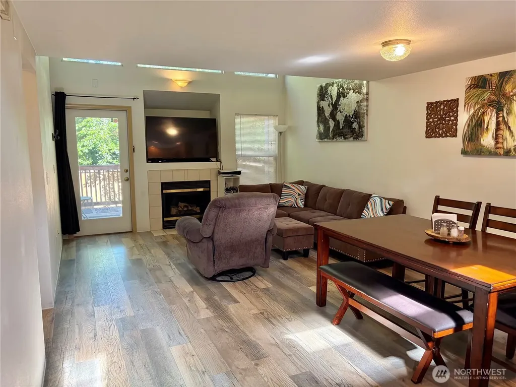 1604 NW Seasons Lane Silverdale WA 98383