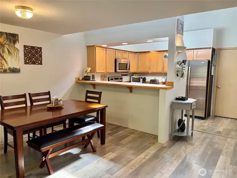 1604 NW Seasons Lane Silverdale WA 98383