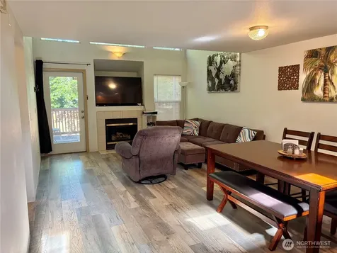 1604 NW Seasons Lane Silverdale WA 98383