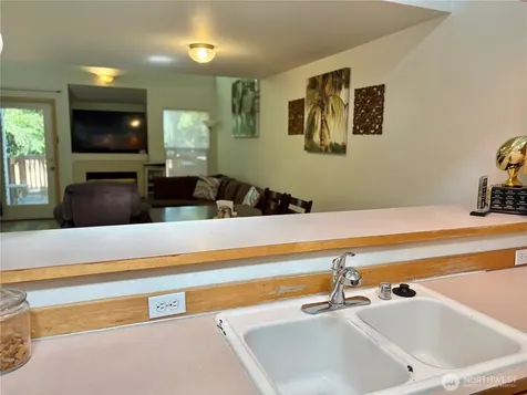 1604 NW Seasons Lane Silverdale WA 98383