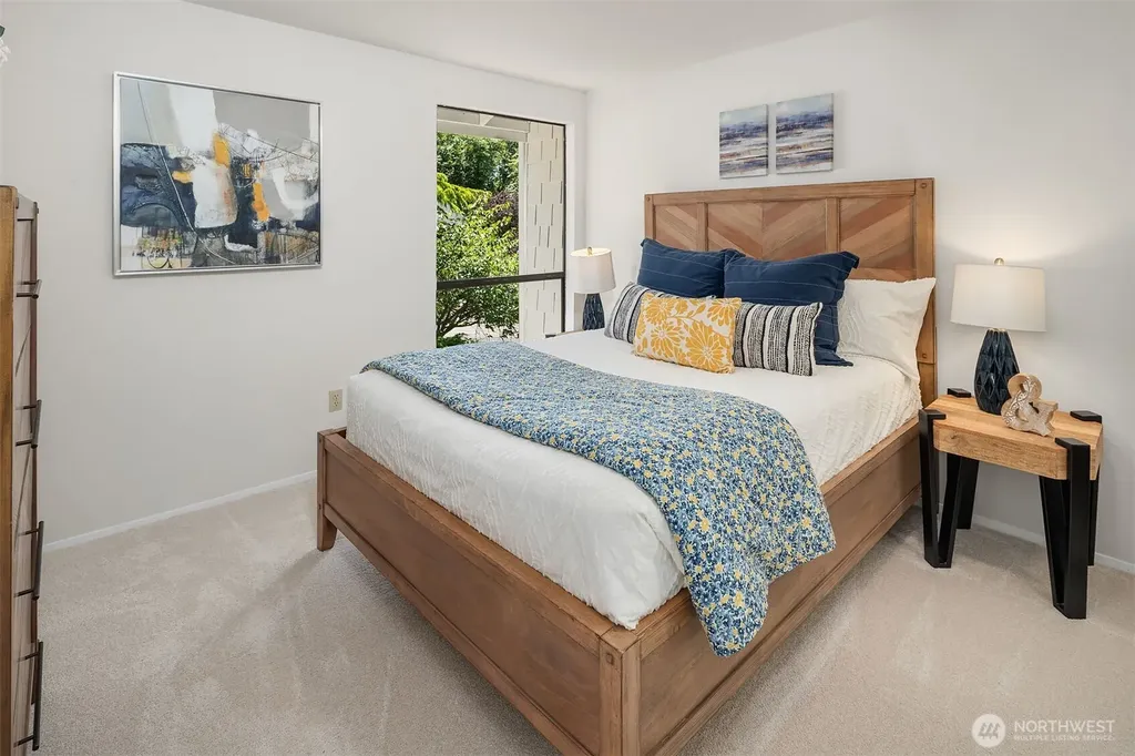 14428 SE 49th Street Bellevue WA 98006