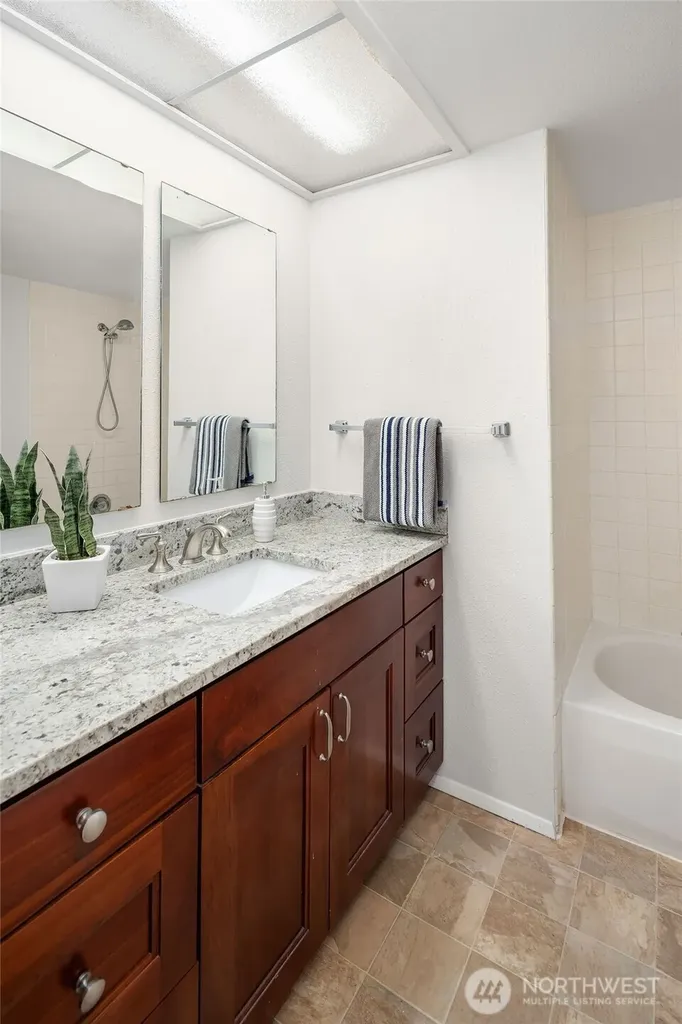 14428 SE 49th Street Bellevue WA 98006