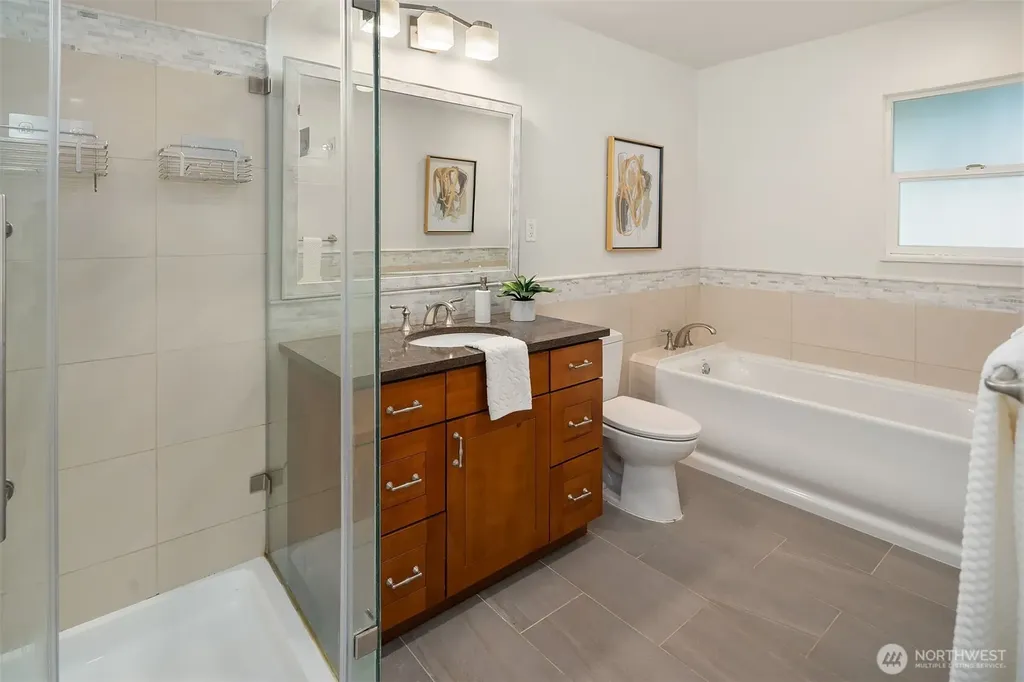14428 SE 49th Street Bellevue WA 98006
