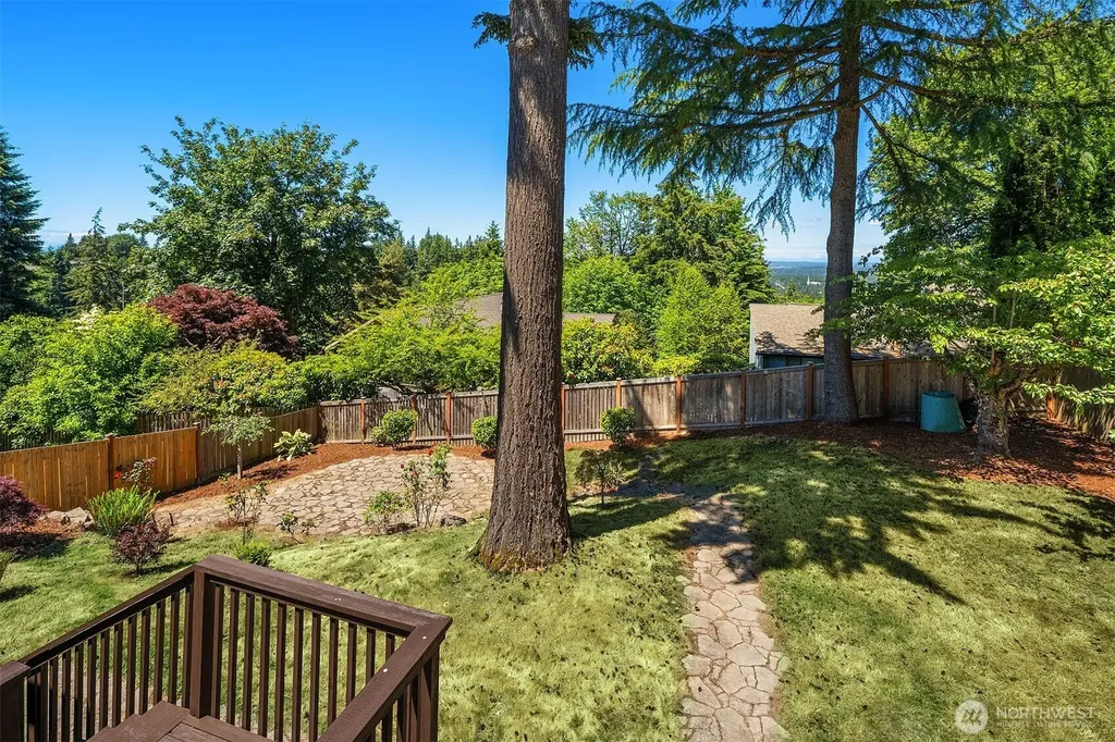 14428 SE 49th Street Bellevue WA 98006
