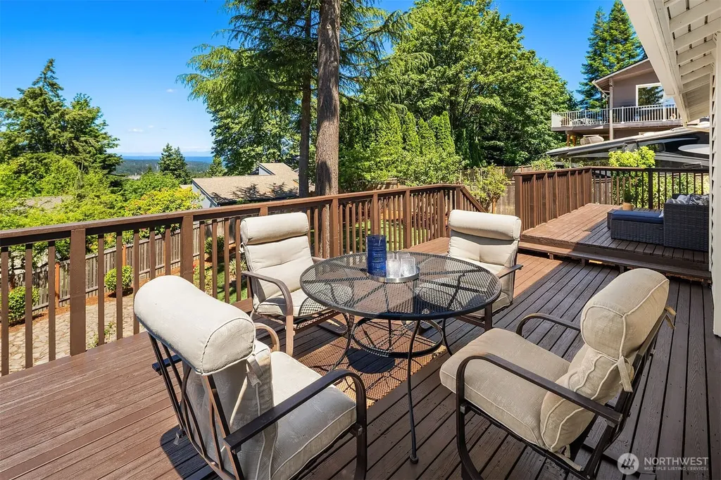 14428 SE 49th Street Bellevue WA 98006