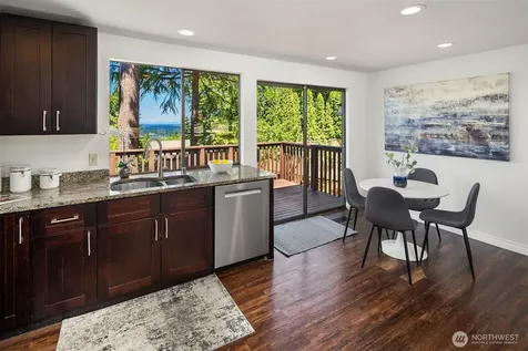 14428 SE 49th Street Bellevue WA 98006