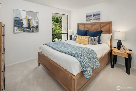 14428 SE 49th Street Bellevue WA 98006