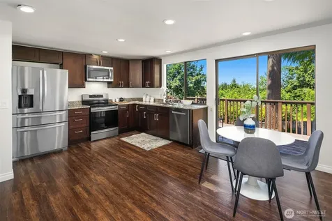 14428 SE 49th Street Bellevue WA 98006