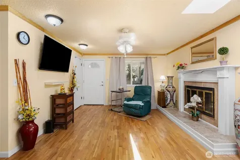 30621 8th Place S Federal Way WA 98003