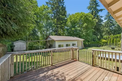 521 SW 317th Place Federal Way WA 98023