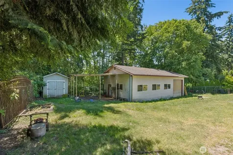 521 SW 317th Place Federal Way WA 98023