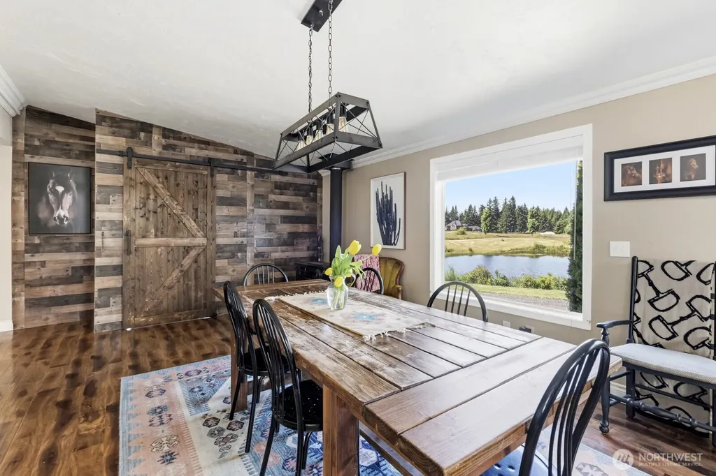 12540 123rd Avenue SE Rainier WA 98576