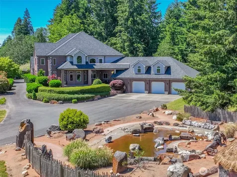 12540 123rd Avenue SE Rainier WA 98576