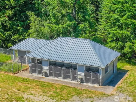 12540 123rd Avenue SE Rainier WA 98576