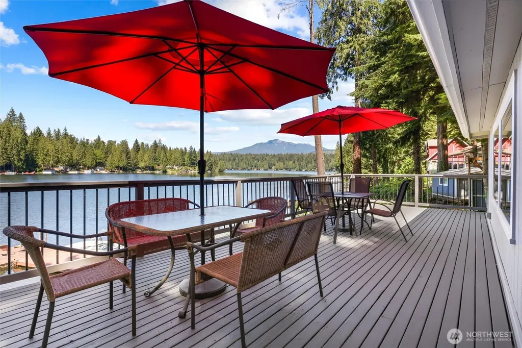 1012 S Lake Roesiger Road Snohomish WA 98290