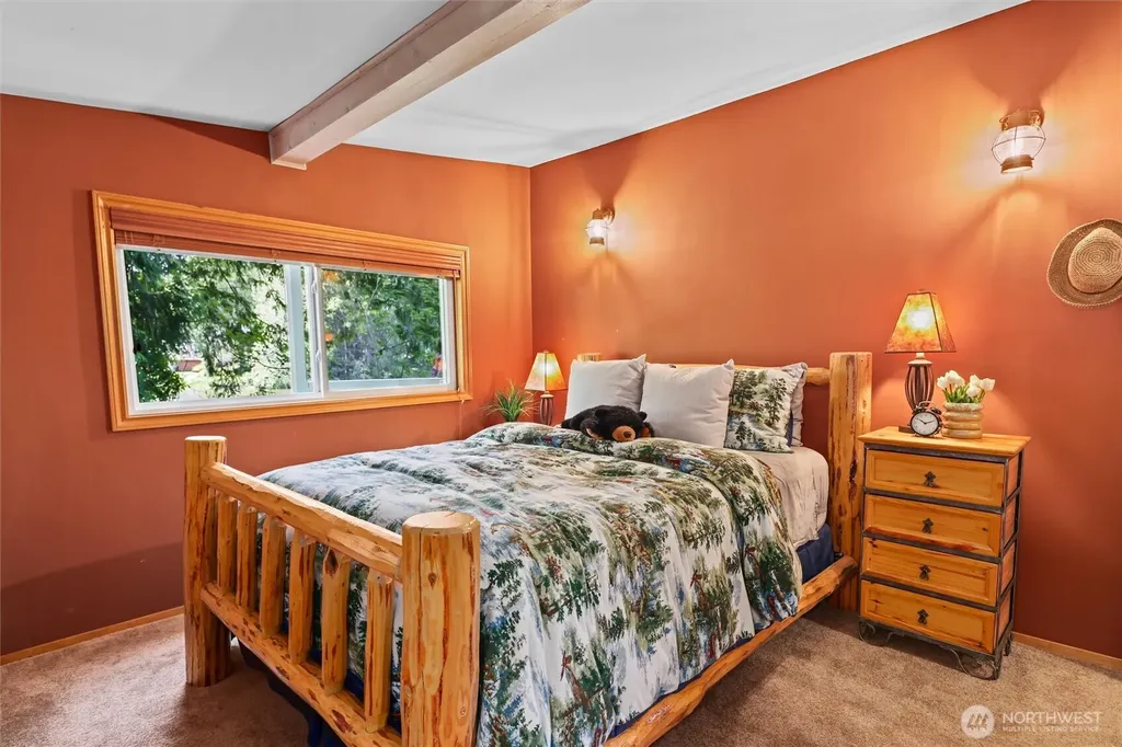 1012 S Lake Roesiger Road Snohomish WA 98290