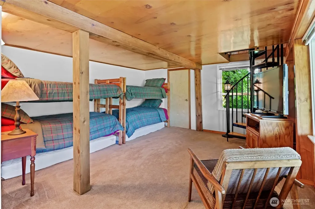 1012 S Lake Roesiger Road Snohomish WA 98290