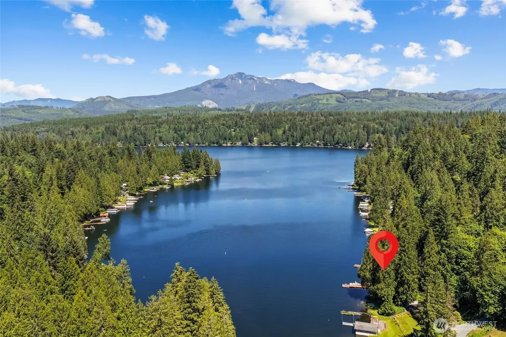 1012 S Lake Roesiger Road Snohomish WA 98290