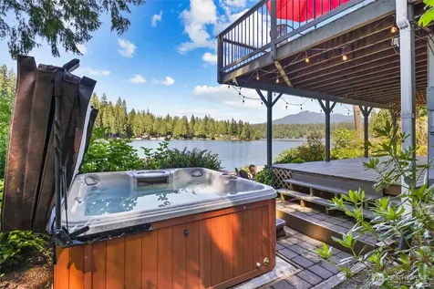 1012 S Lake Roesiger Road Snohomish WA 98290