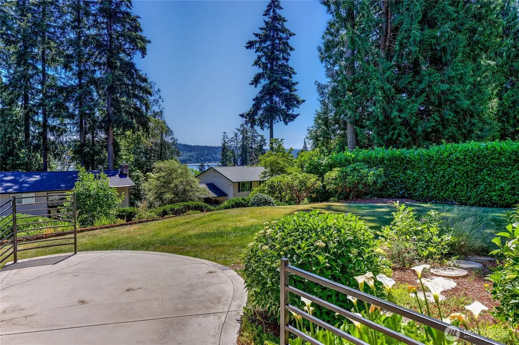 5929 Fern Avenue NE Bremerton WA 98311