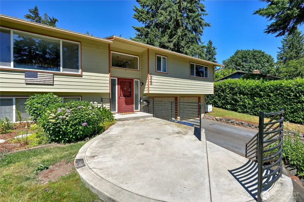 5929 Fern Avenue NE Bremerton WA 98311