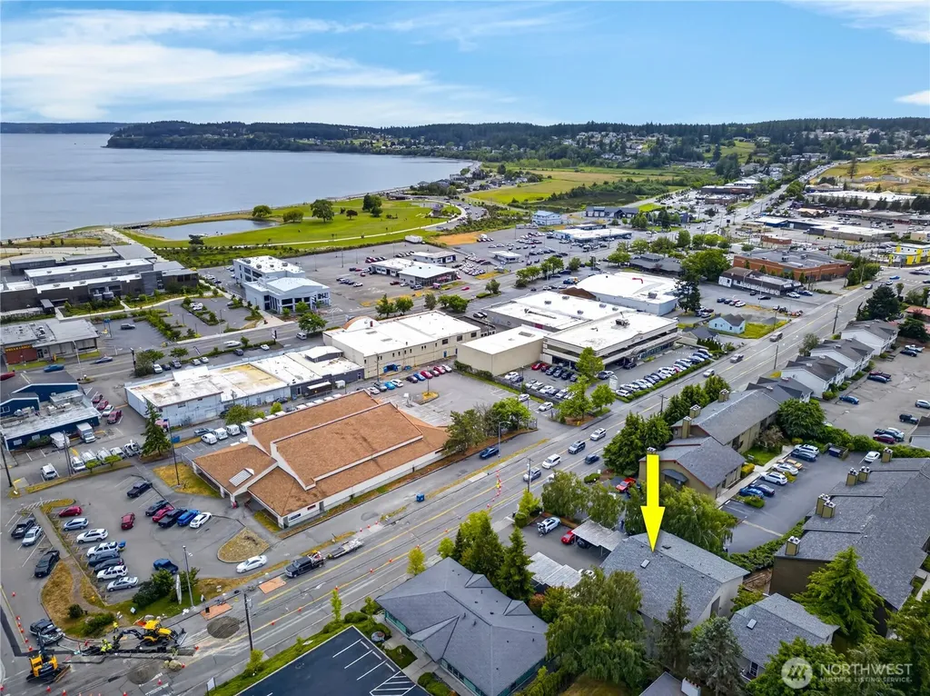 320 SE Barrington Drive Oak Harbor WA 98277