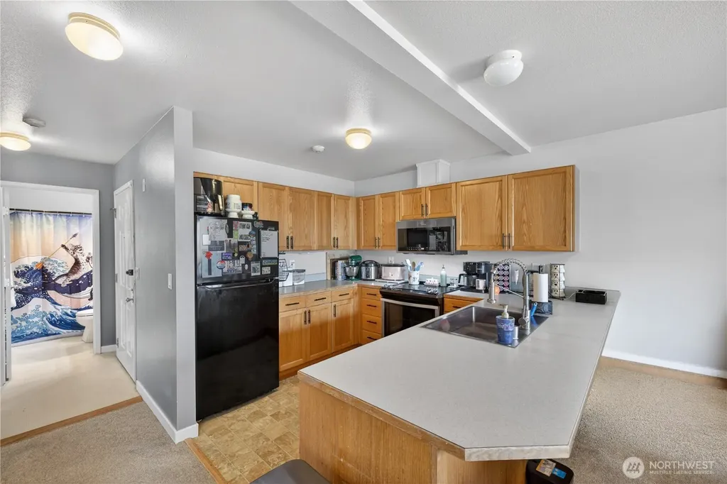 320 SE Barrington Drive Oak Harbor WA 98277