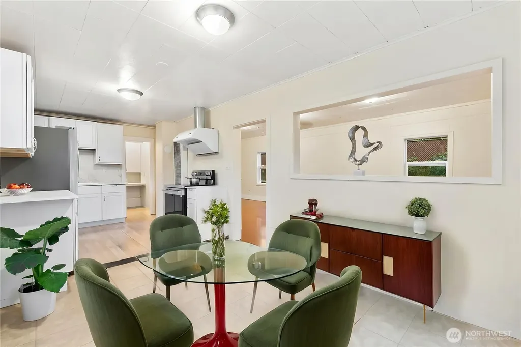 8419 S 116th Seattle WA 98178