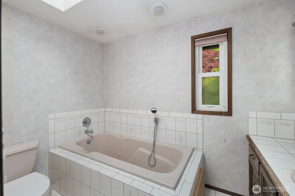 7011 165th Place SW Edmonds WA 98026