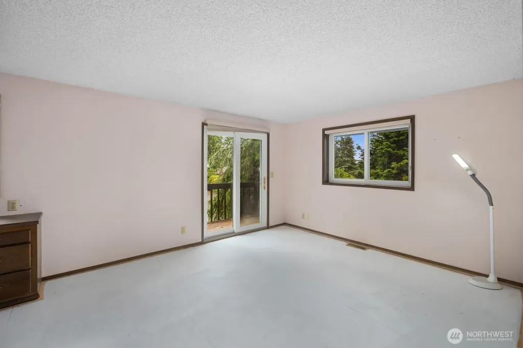 7011 165th Place SW Edmonds WA 98026