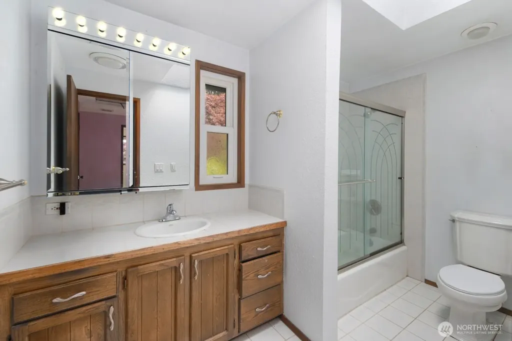 7011 165th Place SW Edmonds WA 98026