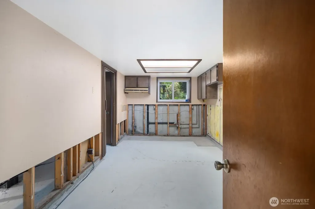 7011 165th Place SW Edmonds WA 98026