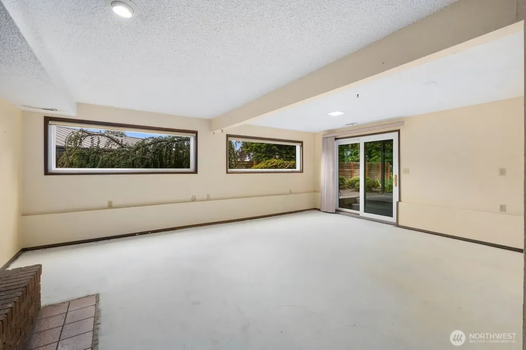 7011 165th Place SW Edmonds WA 98026